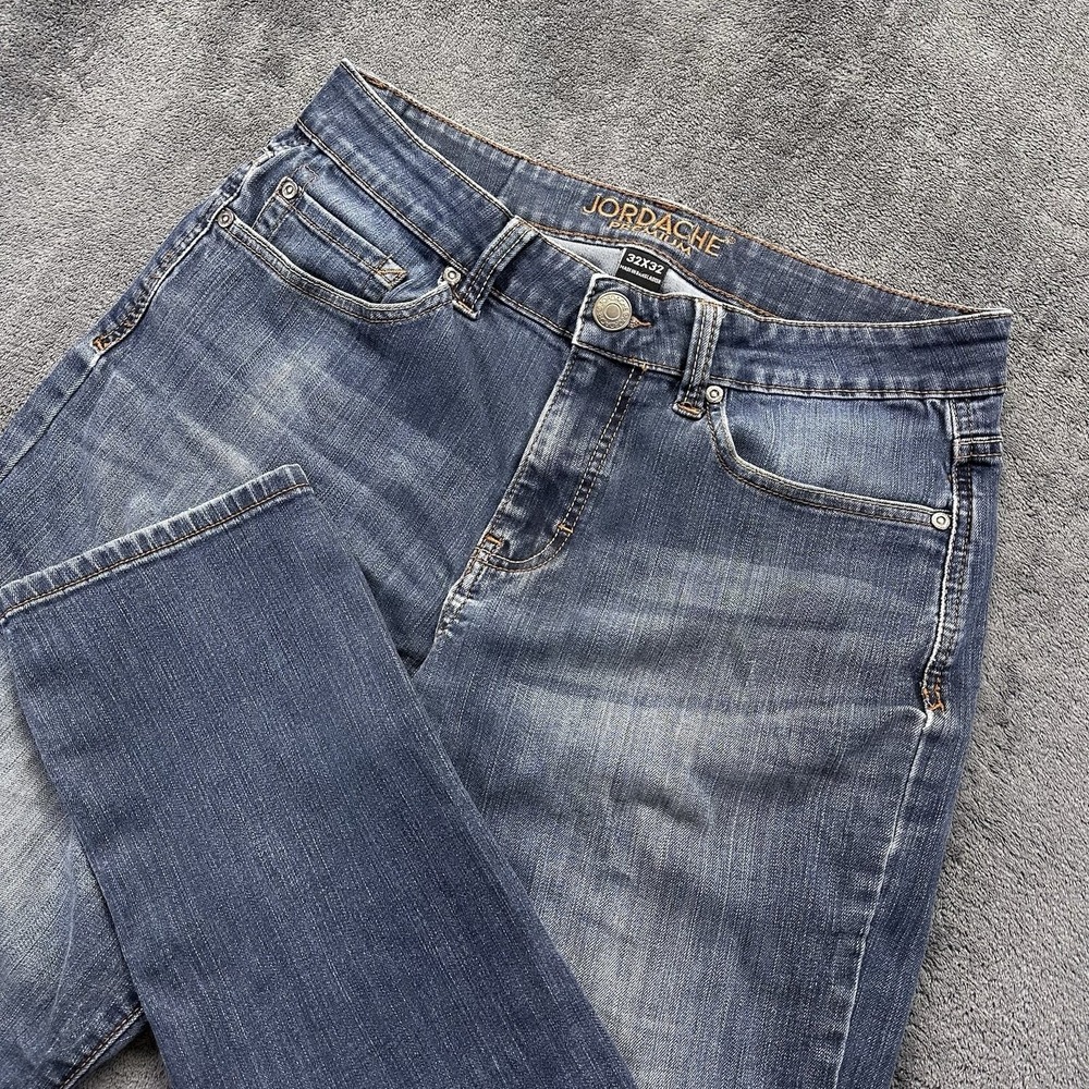 Jordache Jeans Mens 32x32 (32x30) Premium Blue Denim Straight Fit Stretch Design